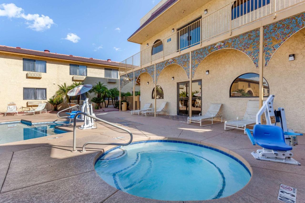 Laquinta Inn Phoenix - Arcadia Екстер'єр фото