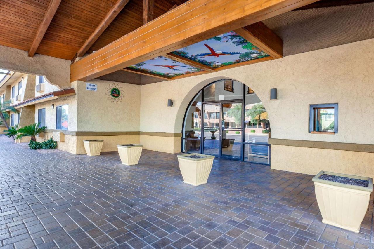 Laquinta Inn Phoenix - Arcadia Екстер'єр фото
